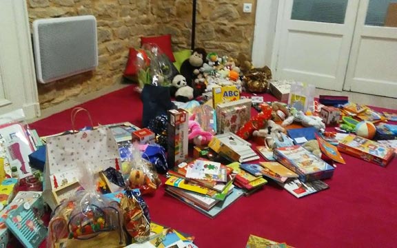 Des cadeaux pour l'association 